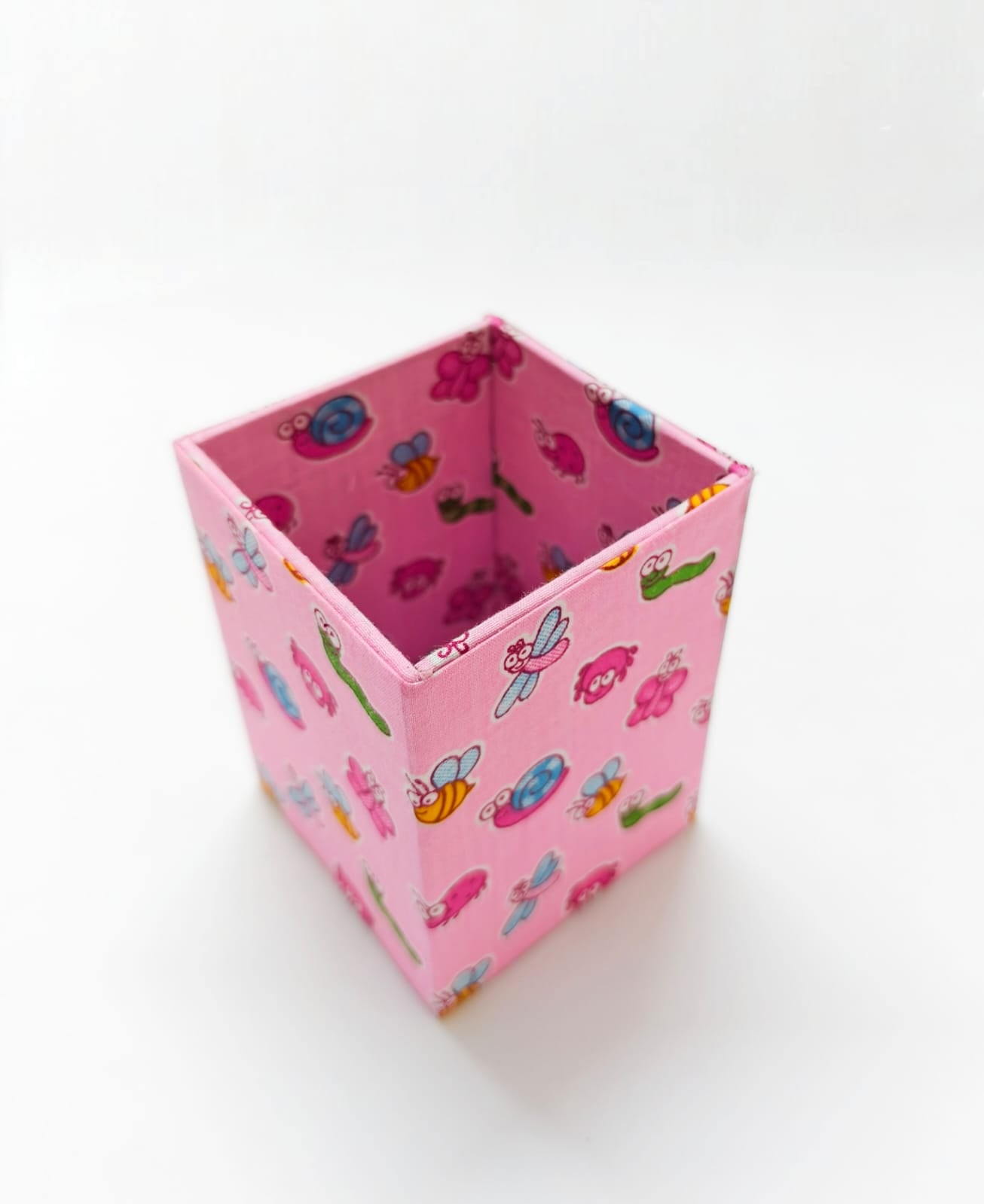 Small Pen Stand - Pink Bugs and Butterflies