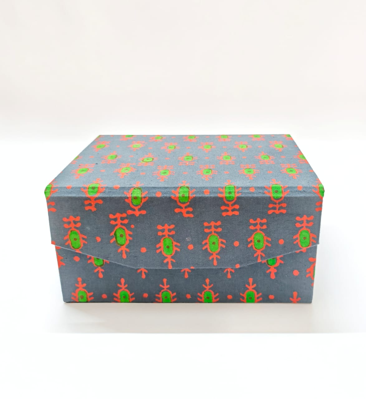 Closed Storage box - Blue-Grey Block Print