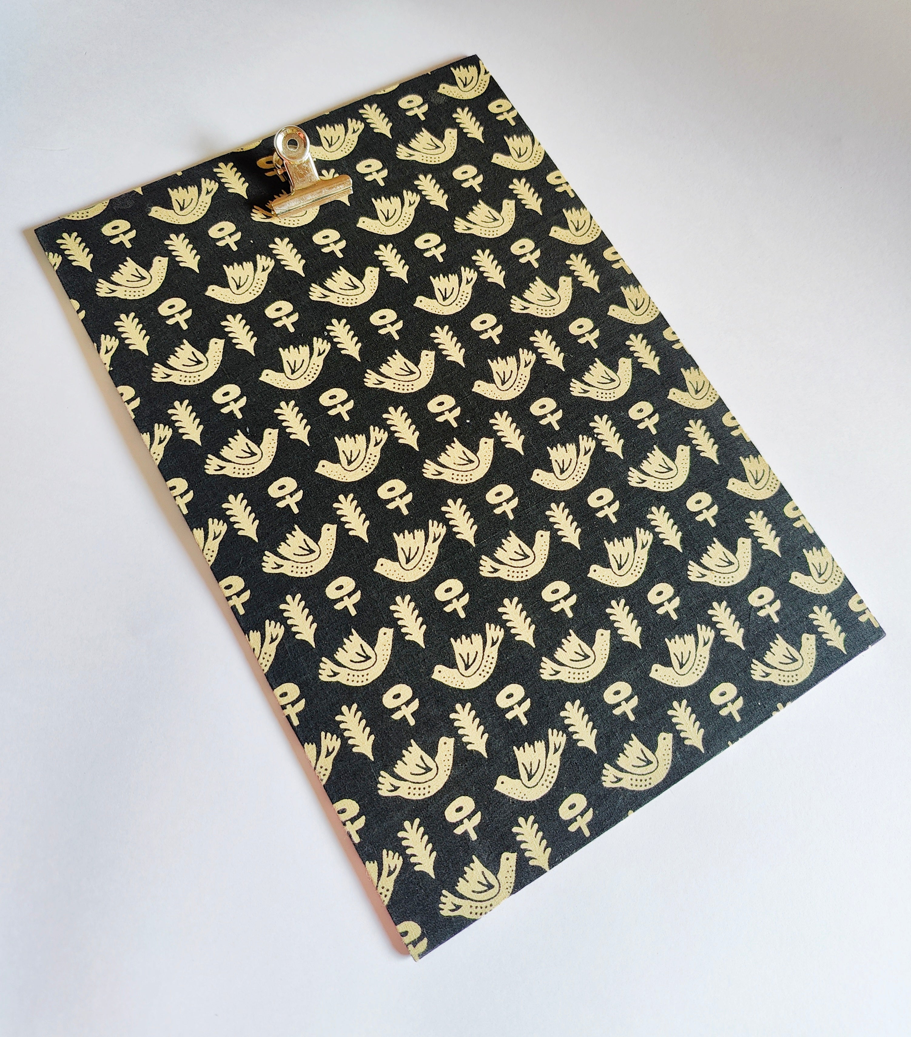 Clips pad - A4 size - Black Bird