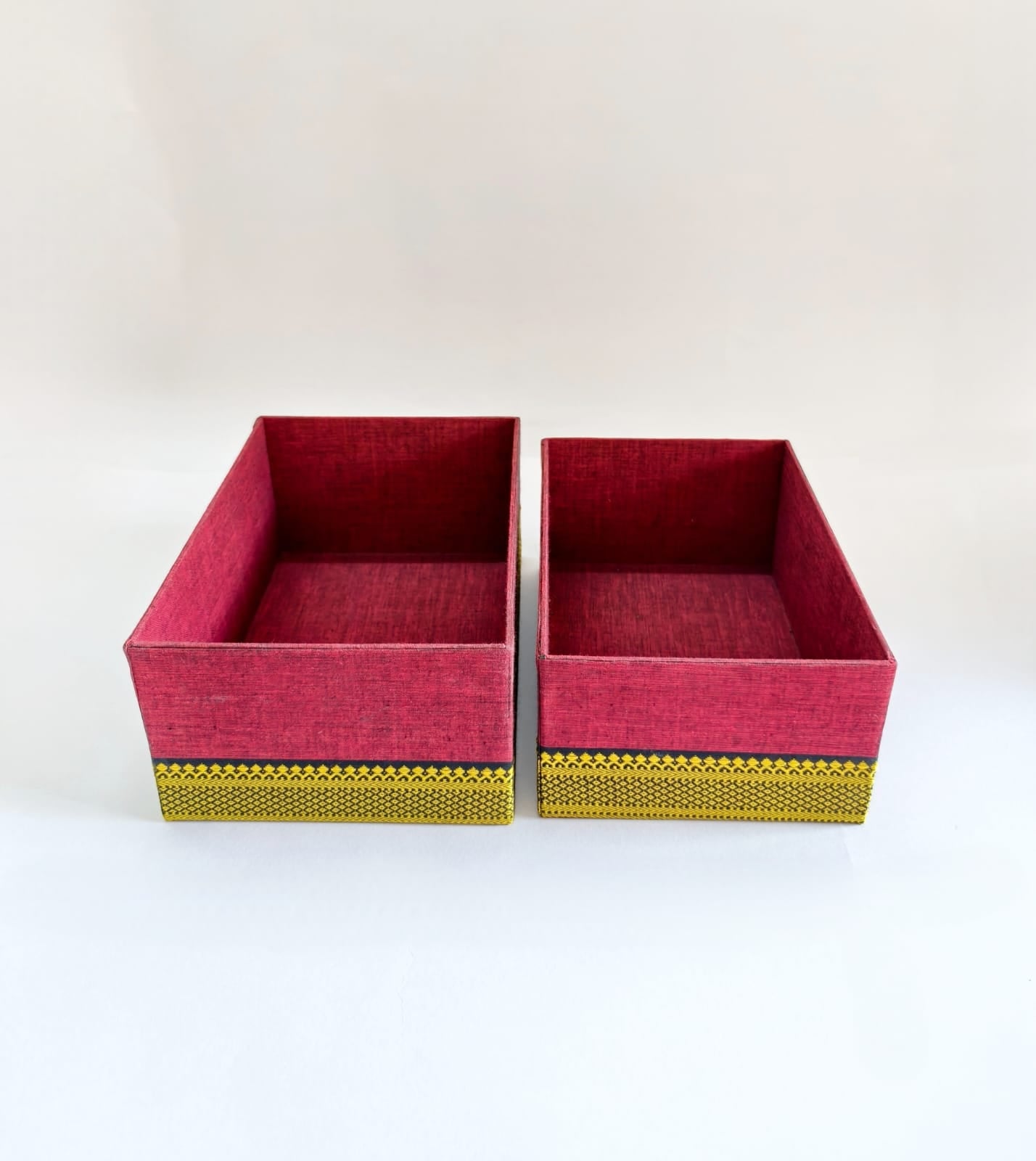 Set of 2 Open Storage boxes - Maroon Mangalagiri